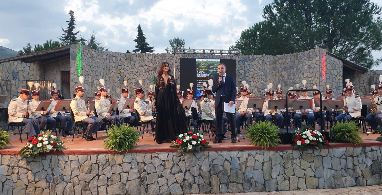 Premio Nassiriya,  la banda dell’Esercito Italiano incanta Camerota | FOTO