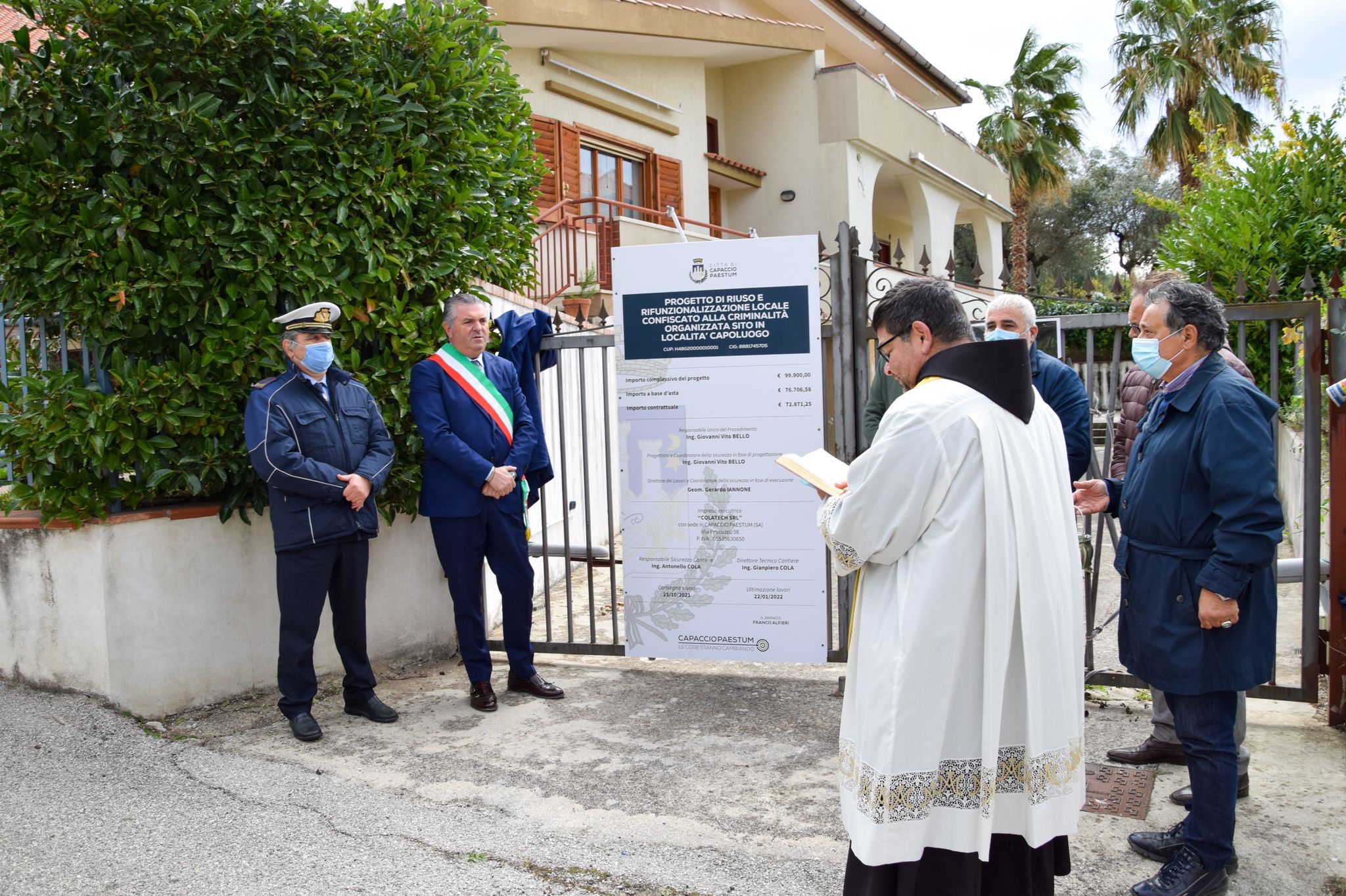 Capaccio, iniziano i lavori nell’abitazione confiscata alla criminalità organizzata