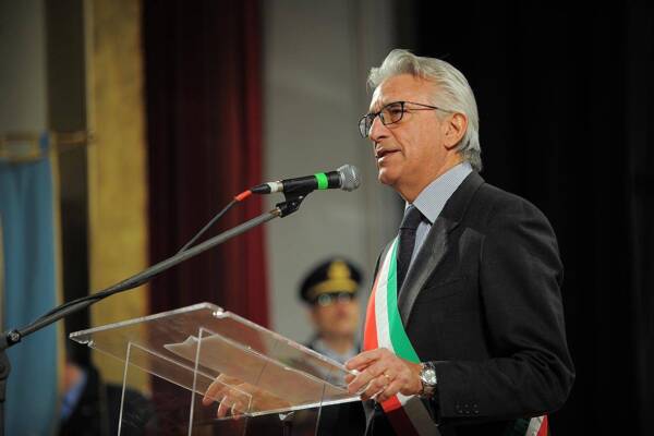 Elezioni comunali a Salerno, Napoli riconfermato sindaco