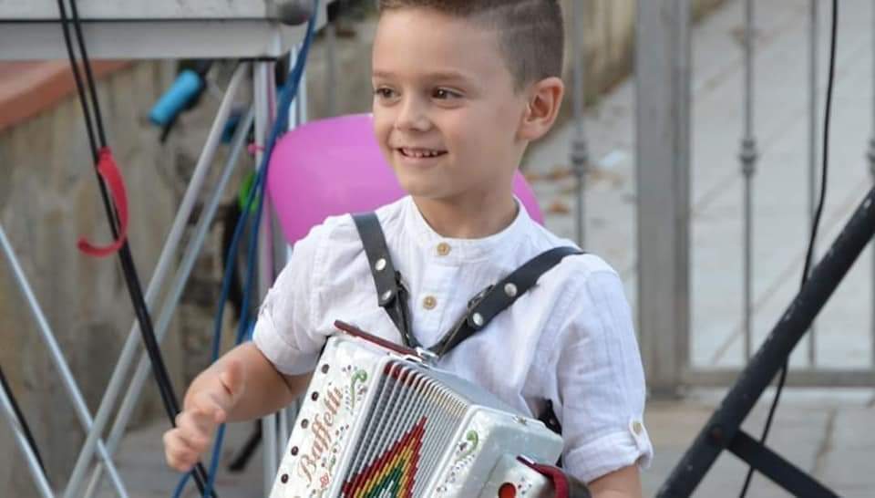 A soli 8 anni è già campione, Francesco Gorga vince il premio internazionale della fisarmonica