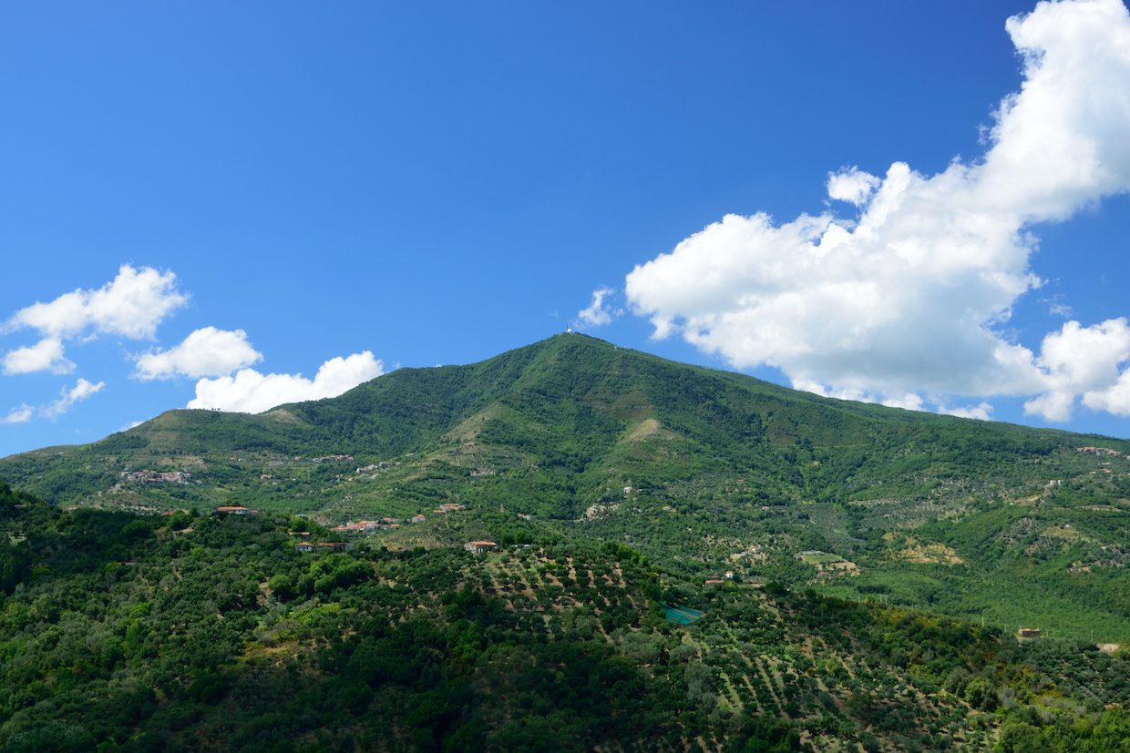 L’associazione Cilentum Petilia accende i riflettori e studia il passato del Monte Stella