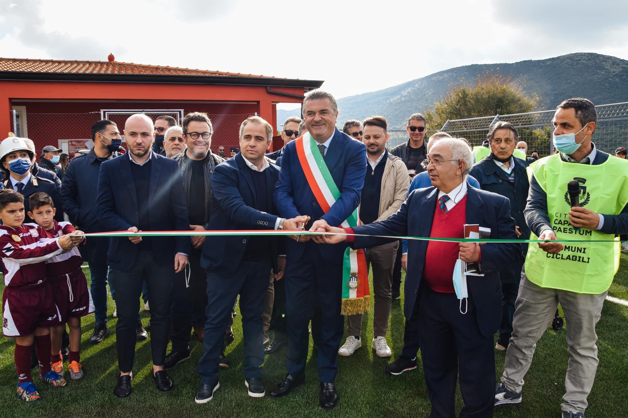 Taglio del nastro per il campo sportivo “Tenente Vaudano”, Alfieri: «Uno spazio moderno»