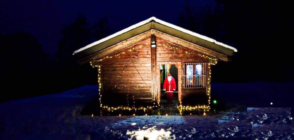 Da Rovaniemi a Sanza, Babbo Natale riaccoglie bambini e visitatori sulla vetta del Cervati
