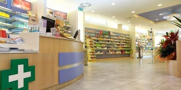 Cilento, rapina a mano armata in farmacia: malviventi fuggono con 1500 euro