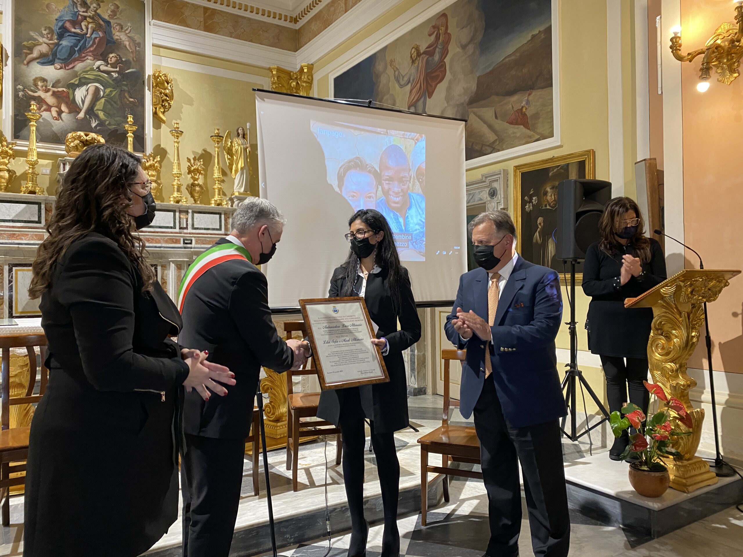 Camerota, Premio Nassiriya per la Pace: cittadinanza onoraria alla famiglia di Luca Attanasio