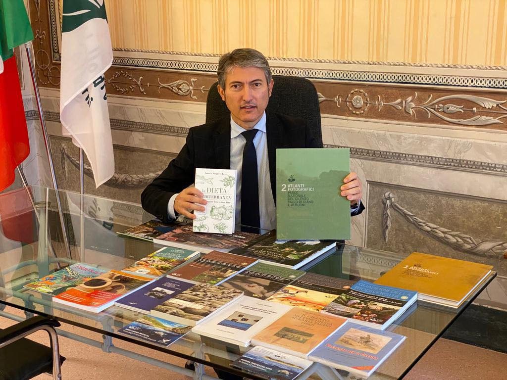 Libri nelle scuole, l’iniziativa del Parco nazionale del Cilento che racconta il territorio