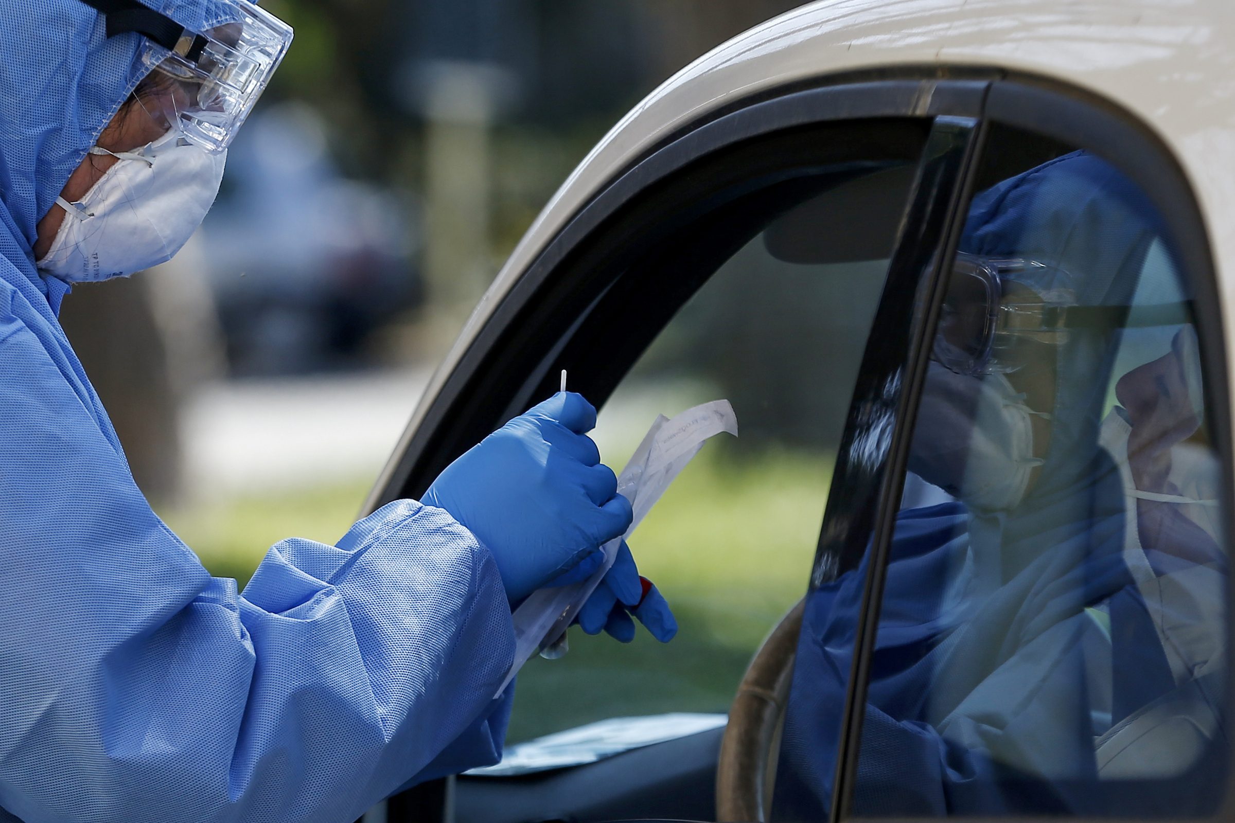 Tamponi in modalità ‘drive trough’ per gli alunni delle scuole di Sanza