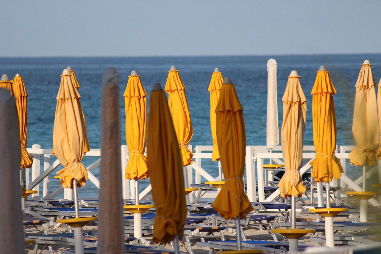 Concessioni, nel Cilento esplode la rabbia dei balneari: «Per noi è la fine di un’epoca»