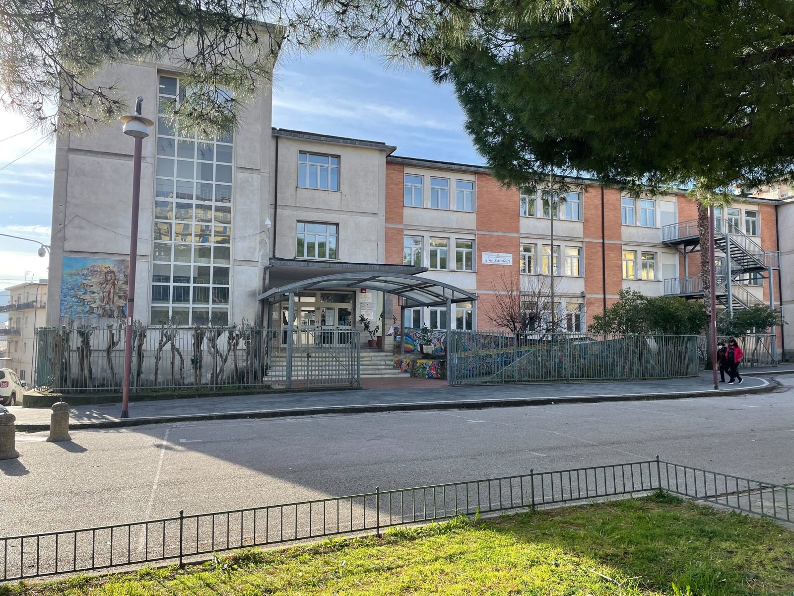 Agropoli, 12 milioni per la scuola “Landolfi”: sarà abbattuta e ricostruita