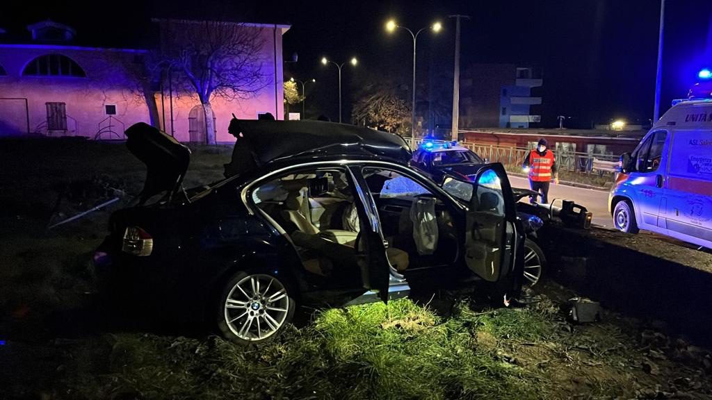 Incidente stradale a San Pietro al Tanagro: giovane gravemente ferito