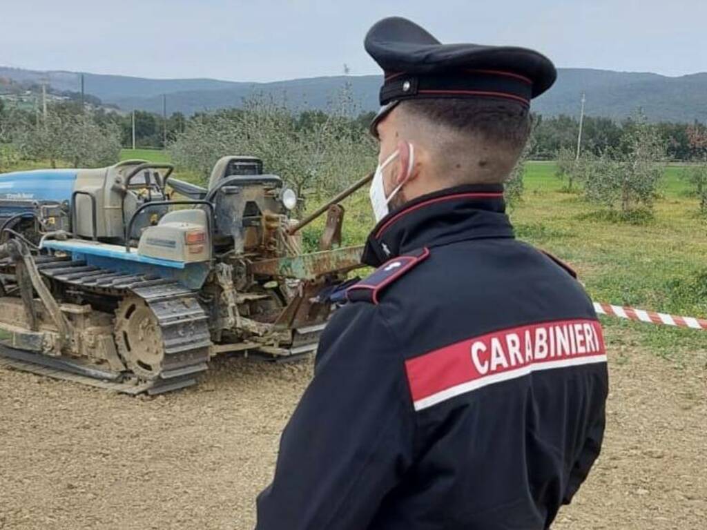 Cilento, schiacciato dal trattore: muore un contadino