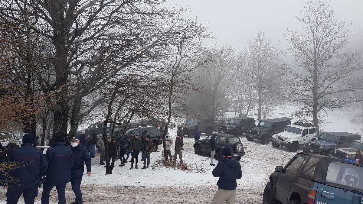 Roccadaspide, raduno di fuoristrada nel bosco: denunciata associazione: 26 multati