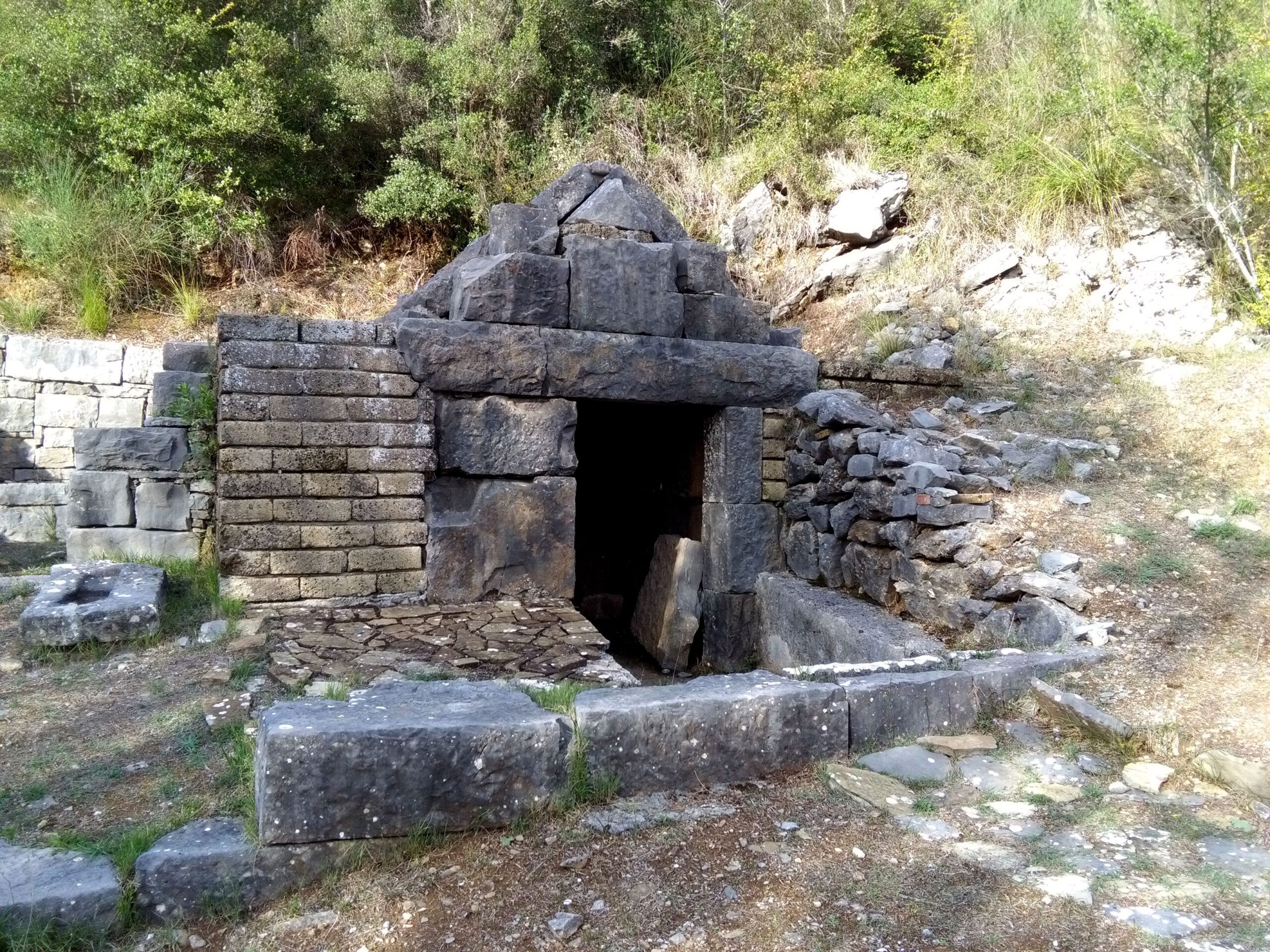 Alcune riflessioni sulle genti antiche e lucane del Golfo di Policastro