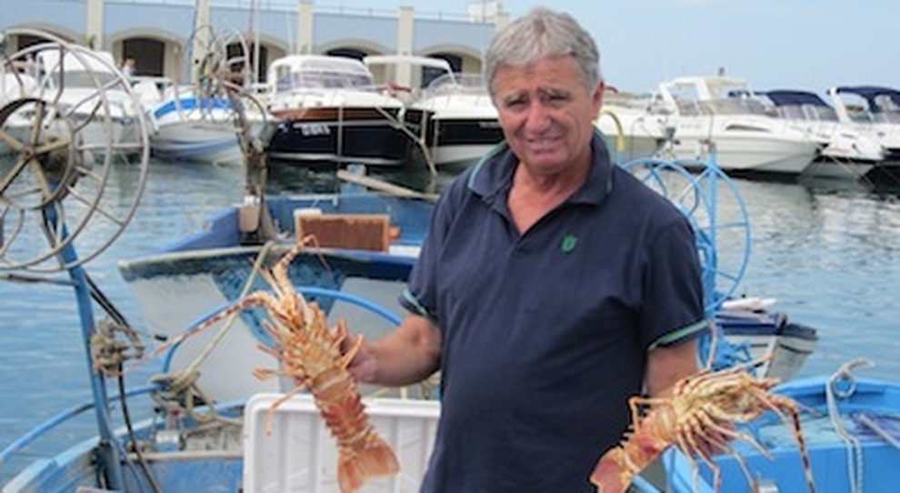 Approvata legge “Salvamare” dedicata a Vassallo: basta rifiuti in acqua, premiati pescatori che li recuperano￼￼