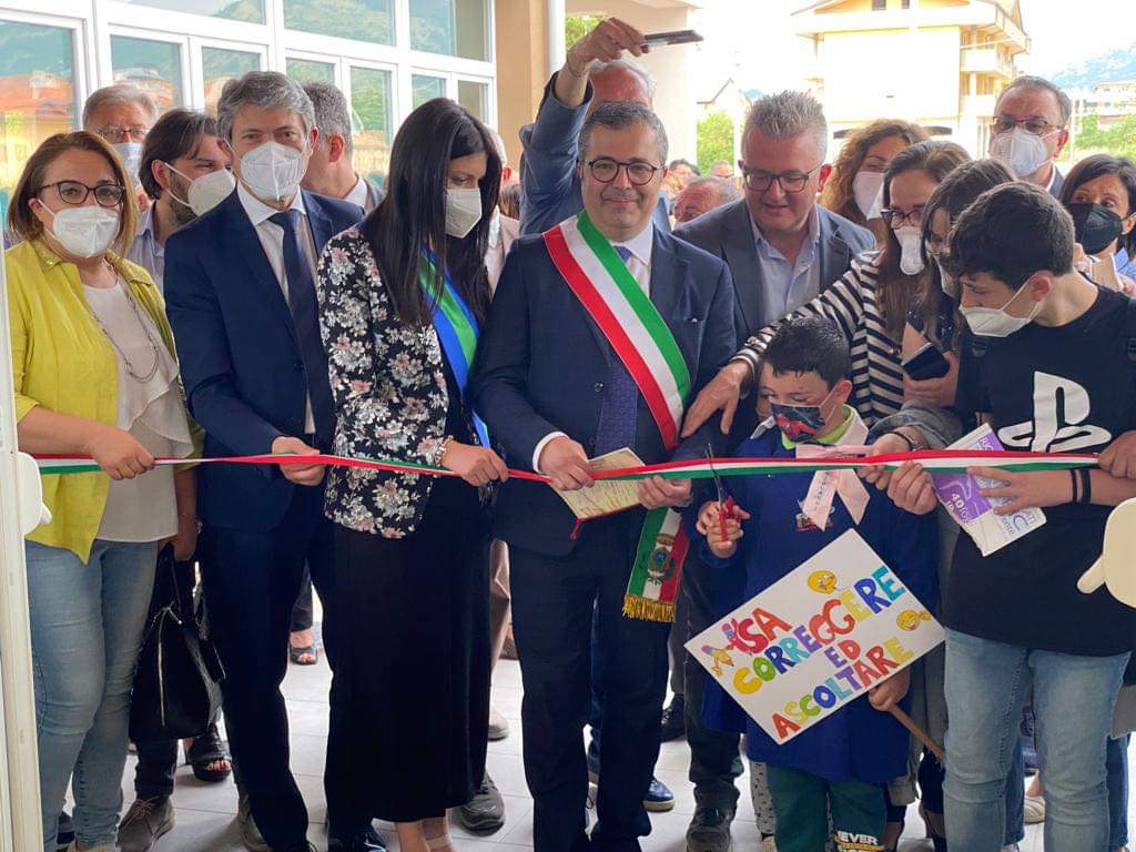 Montesano sulla Marcellana ha una nuova scuola: intitolata ai maestri Bosco e Casaburi