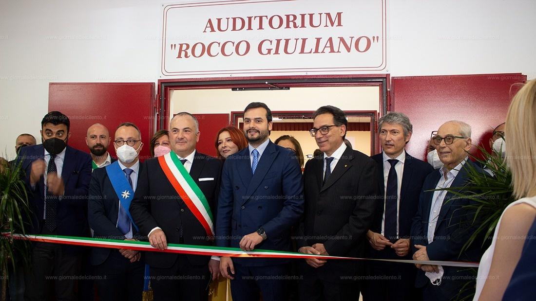 Polla, intitolato a Rocco Giuliano l’auditorium della scuola media