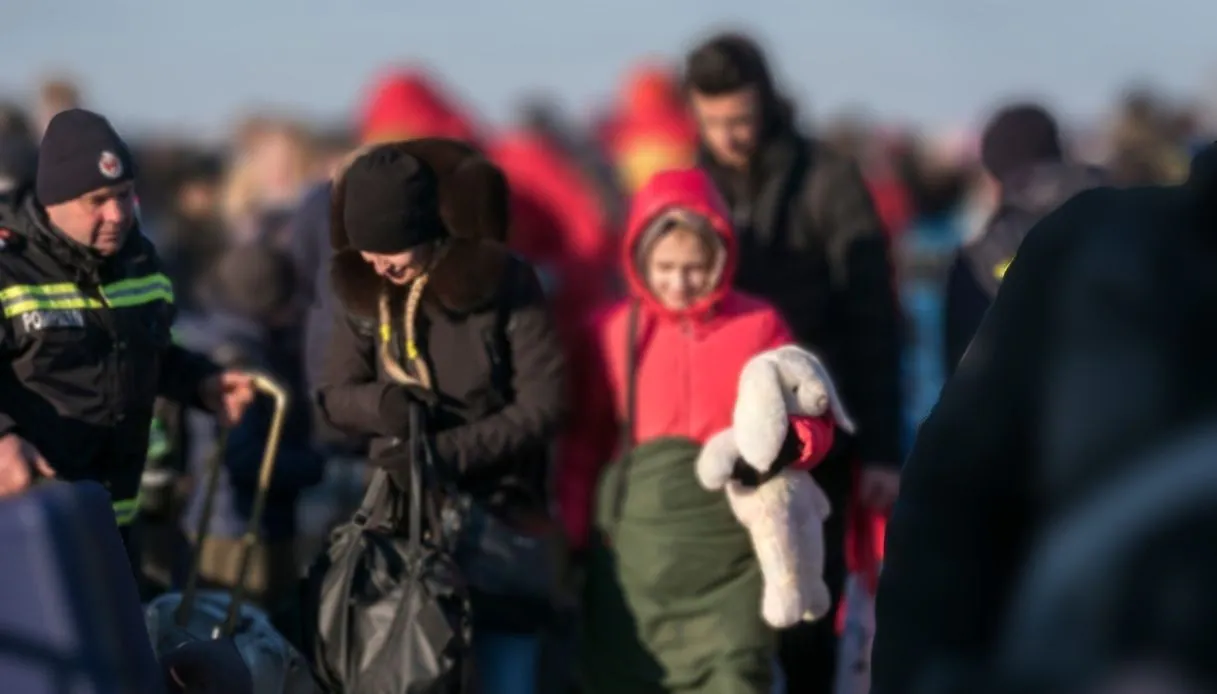 Ucraina, sostegno psicologico a donne e bambini rifugiati in Campania. Approvata mozione ‘Pellegrino’