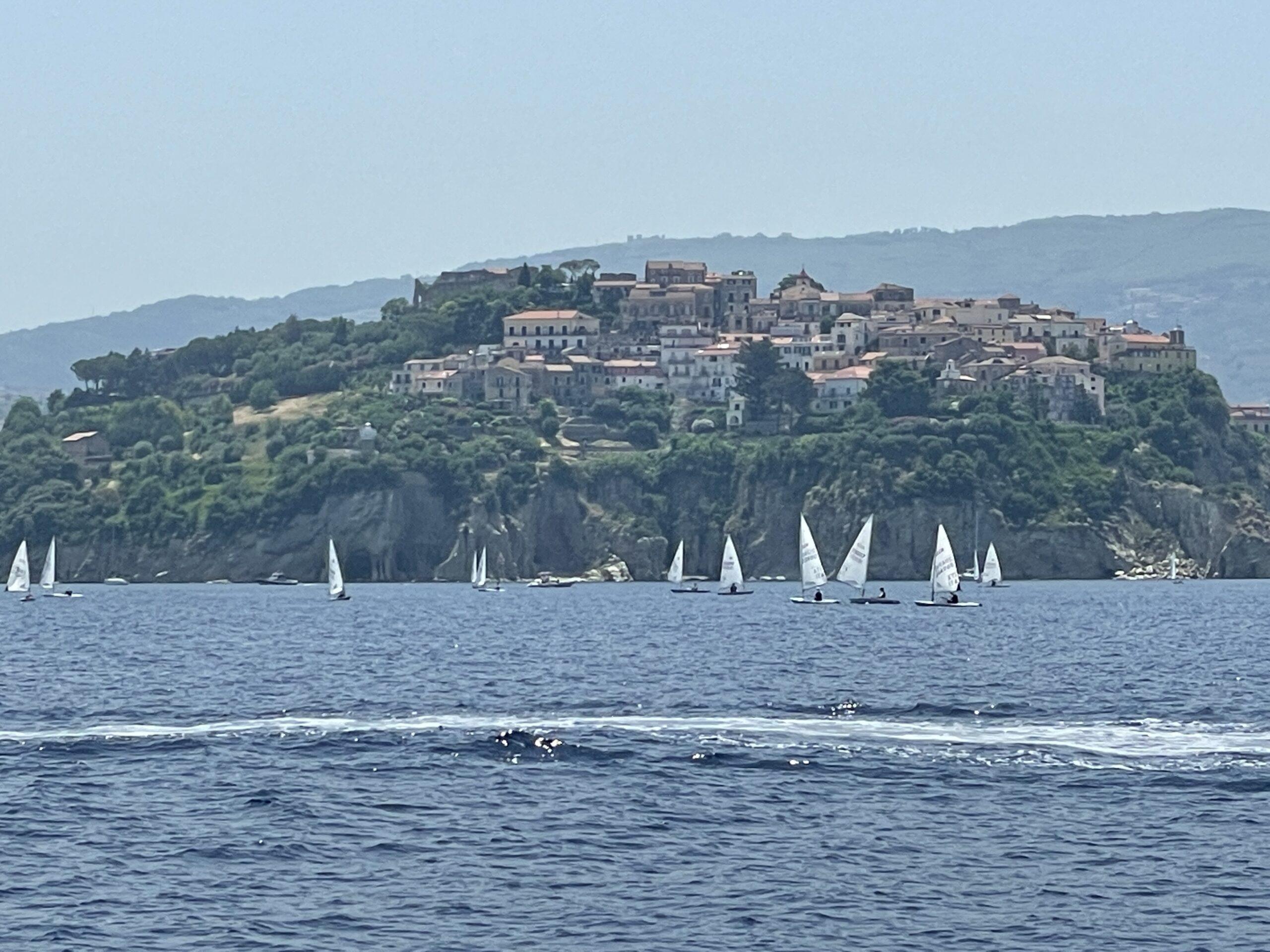 Campionato italiano ILCA Master, prima giornata di vela ad Agropoli