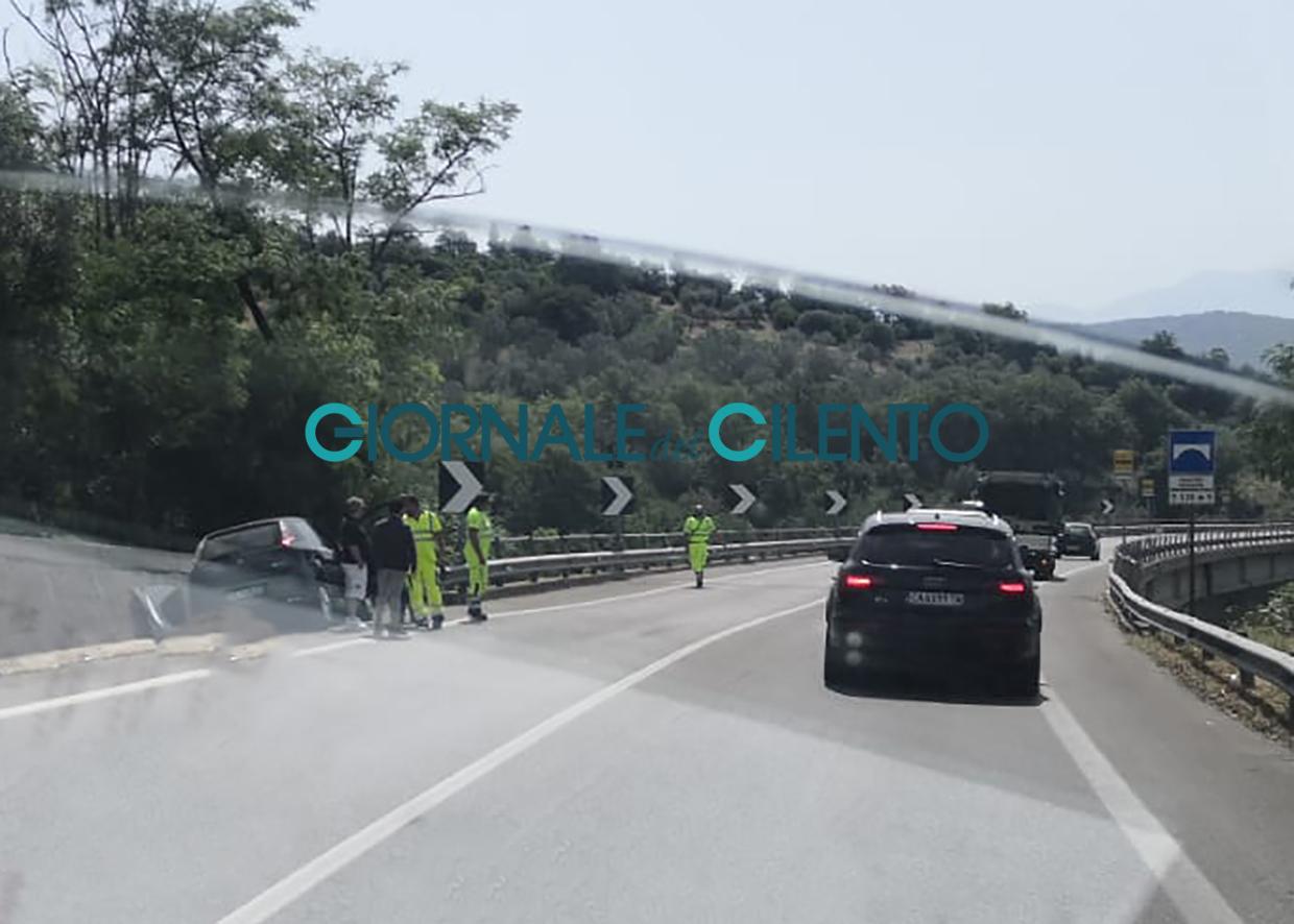 Incidente lungo la Cilentana: indagini in corso