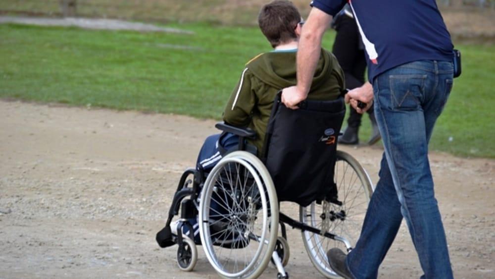 Castellabate, anziani e disabili gravi senza assegni di cura: situazione sbloccata dopo anni