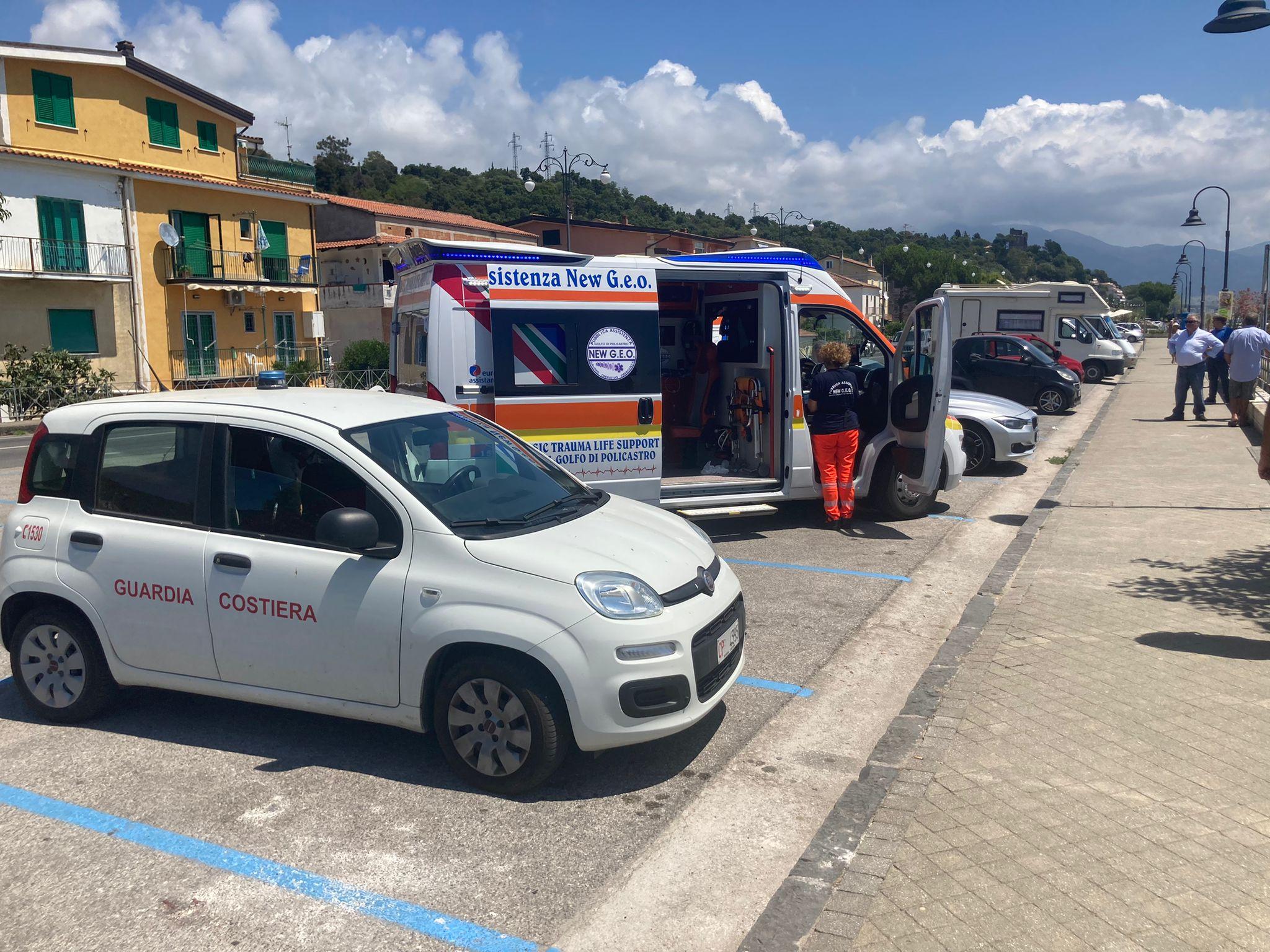 Capitello, malore in spiaggia: muore turista