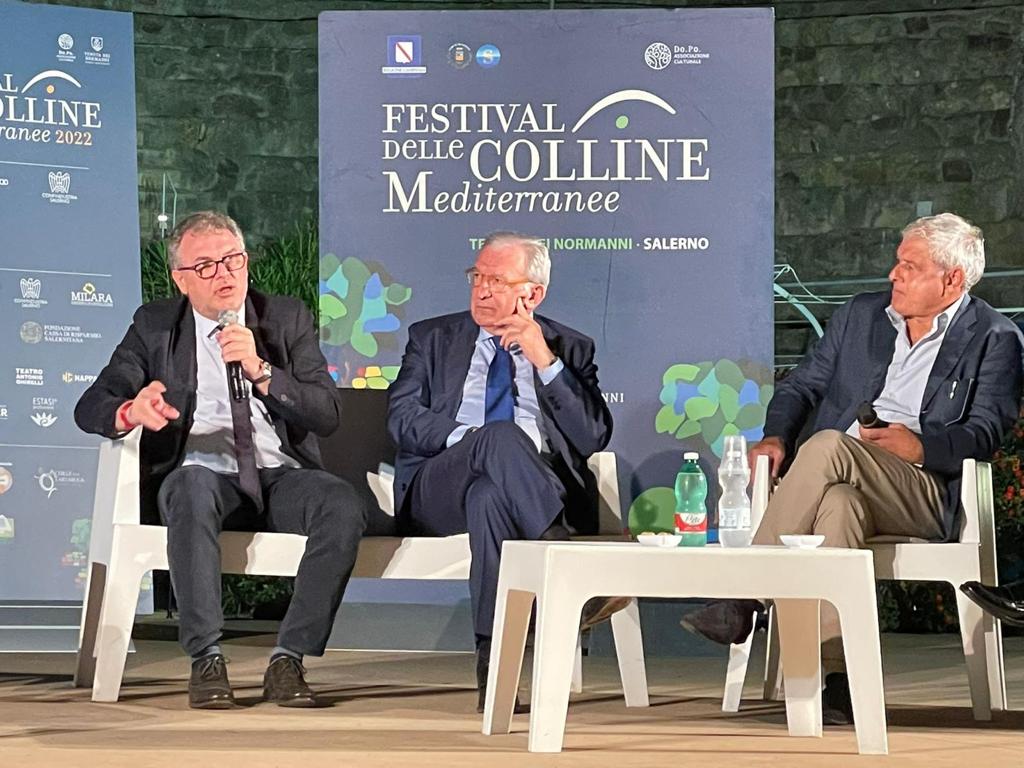 Michele Albanese all’apertura del ‘Festival delle Colline Mediterranee’ con Lirio Abbate