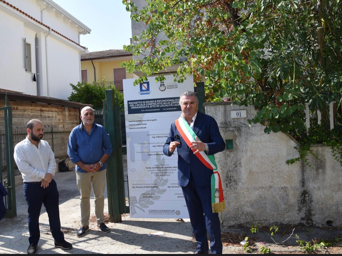 Capaccio Paestum, locale confiscato alla criminalità organizzata destinato  agli uffici comunali | Giornale del Cilento