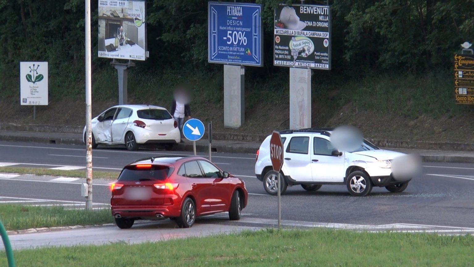 Provocò incidente a Polla e poi fuggì: scoperto il pirata della strada