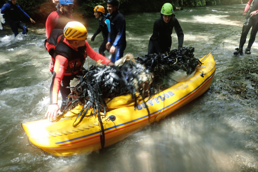 Obiettivo Bussento, a Caselle in Pittari week-end dedicato alla pulizia del fiume e dell’Inghiottitoio