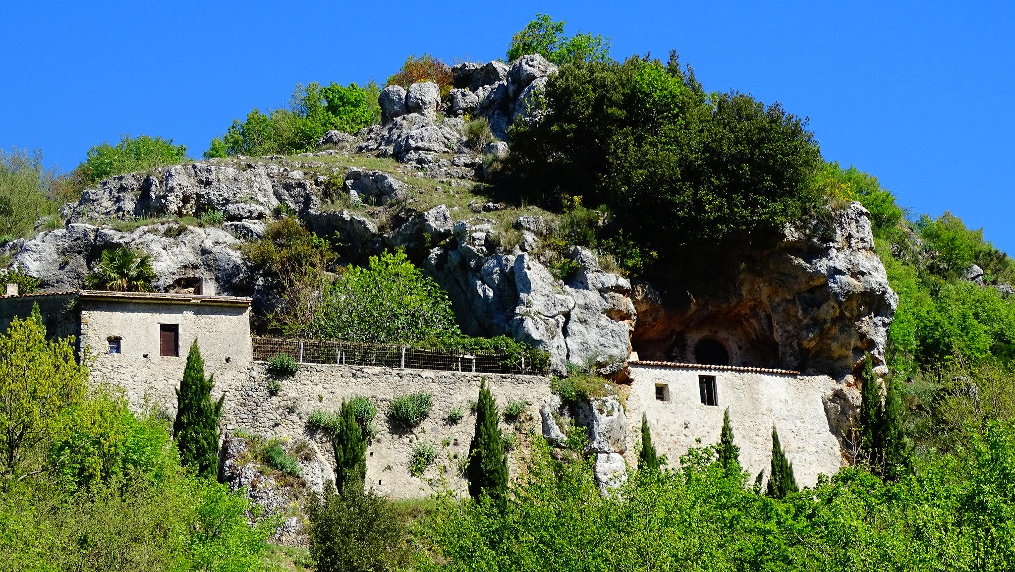 Padula, l’Eremo di San Michele alle Grottelle: un tesoro che tornerà a splendere