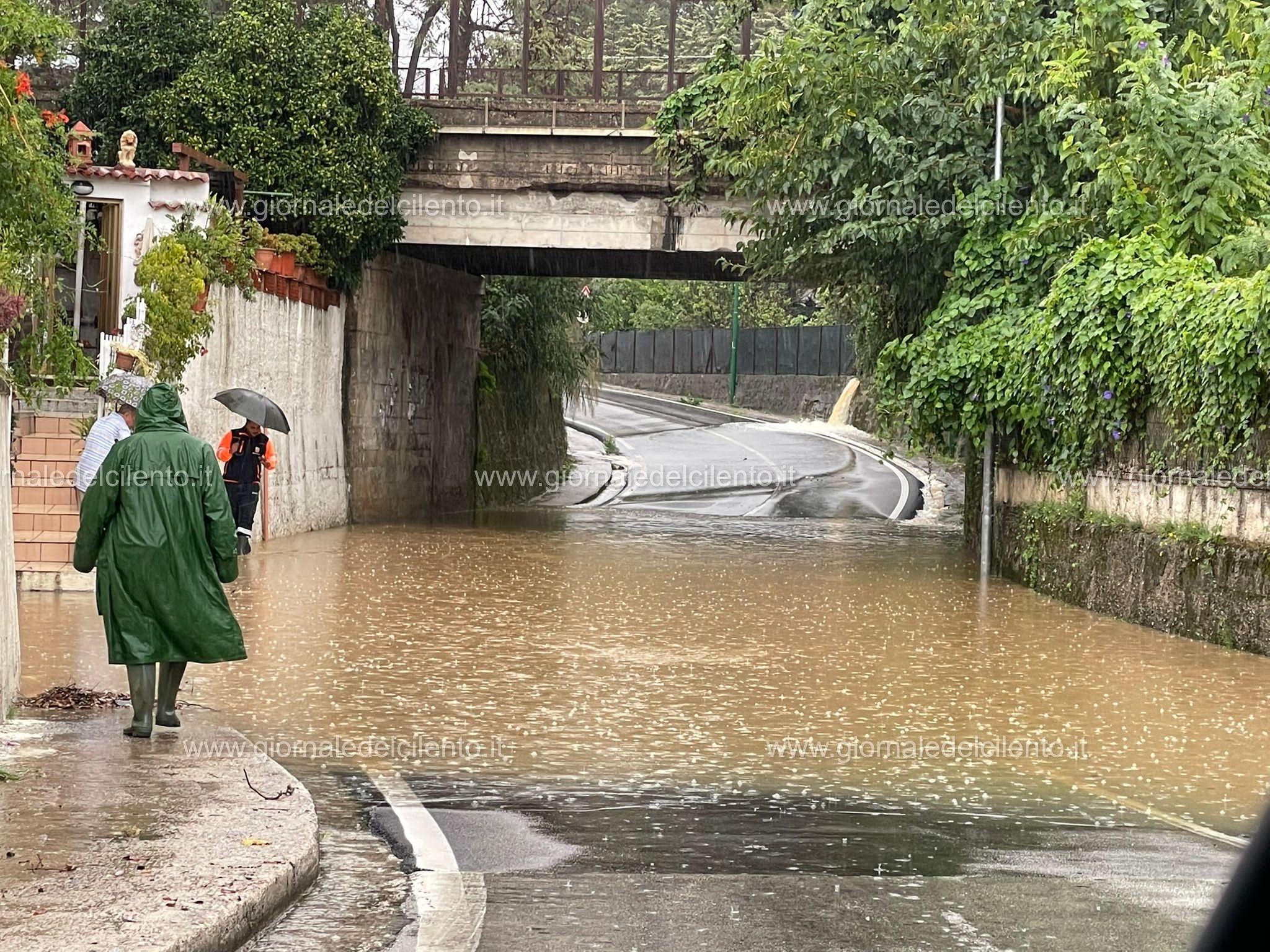 Forte maltempo, frane e allagamenti nel Cilento