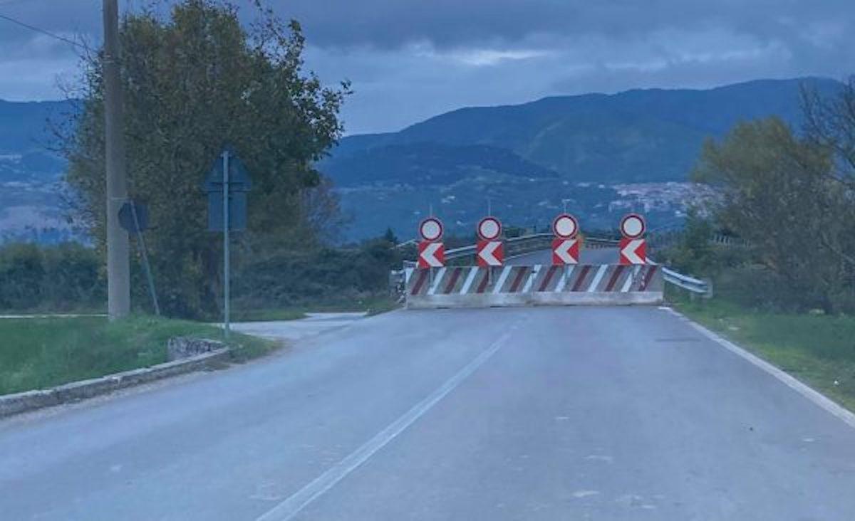 Chiusura ponte Tanagro, Pellegrino scrive a Strianese: «E’ tempo di riaprirlo»