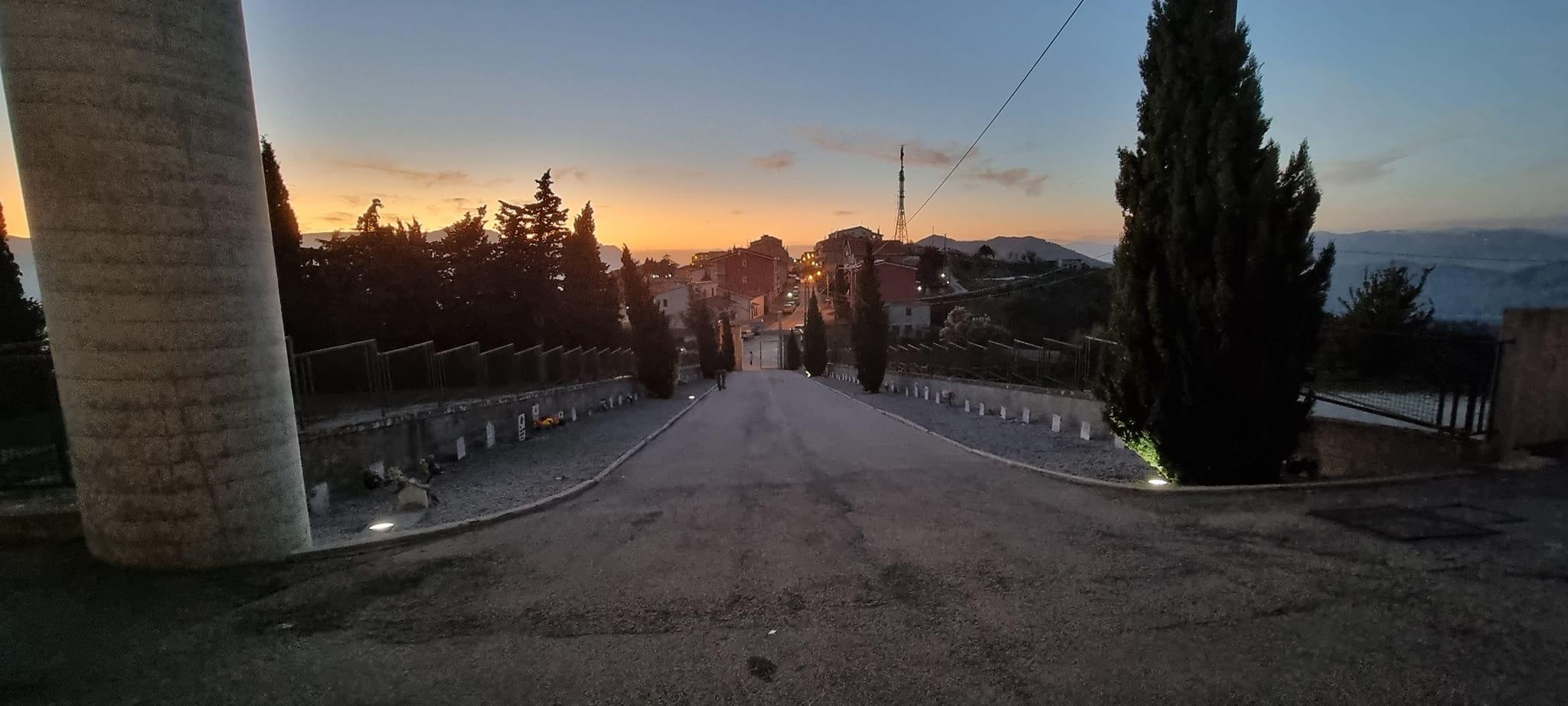 Nel cimitero di Caggiano il «Viale delle rimembranze» per i caduti della seconda guerra mondiale