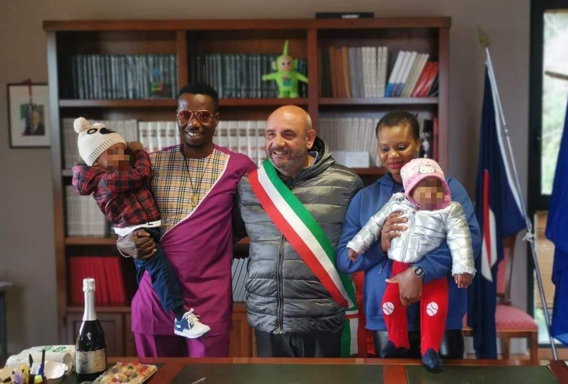 Dalla Nigeria, promessi sposi a Santa Marina