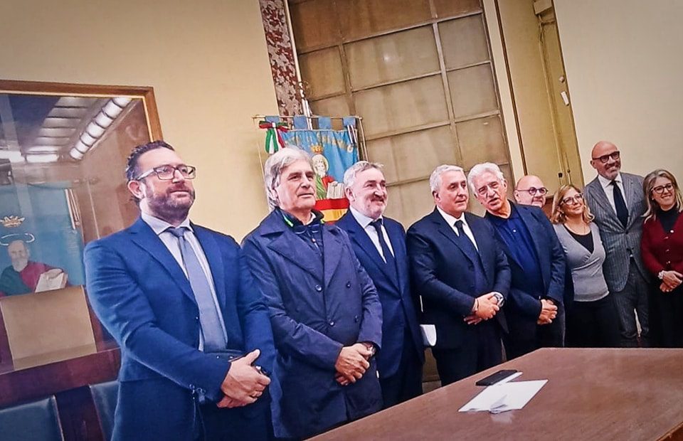 Salerno si prepara al Natale, Confesercenti: «Ritornare ad animare le nostre comunità»