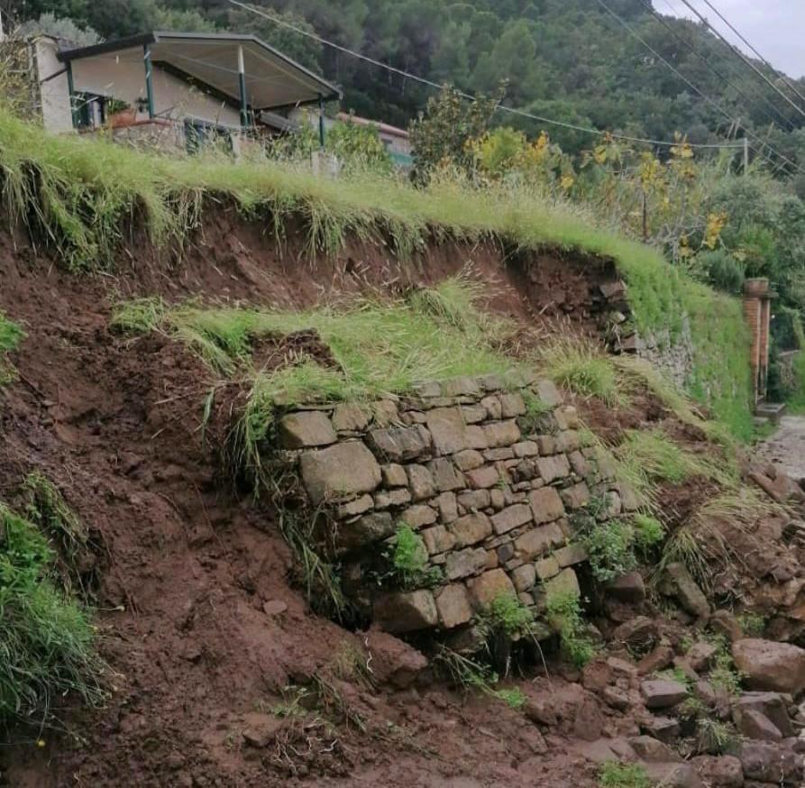 Castellabate, sgomberate abitazioni in via Vallone Alto-Licosa