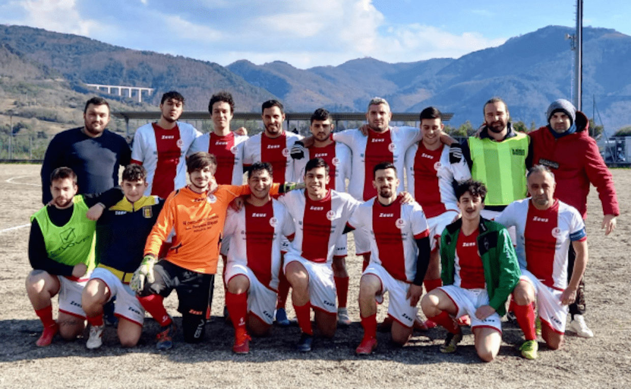 Calcio, terza categoria C: Serroni forza 6, poker Carillia e All Stars. Prima sconfitta Real Cilento