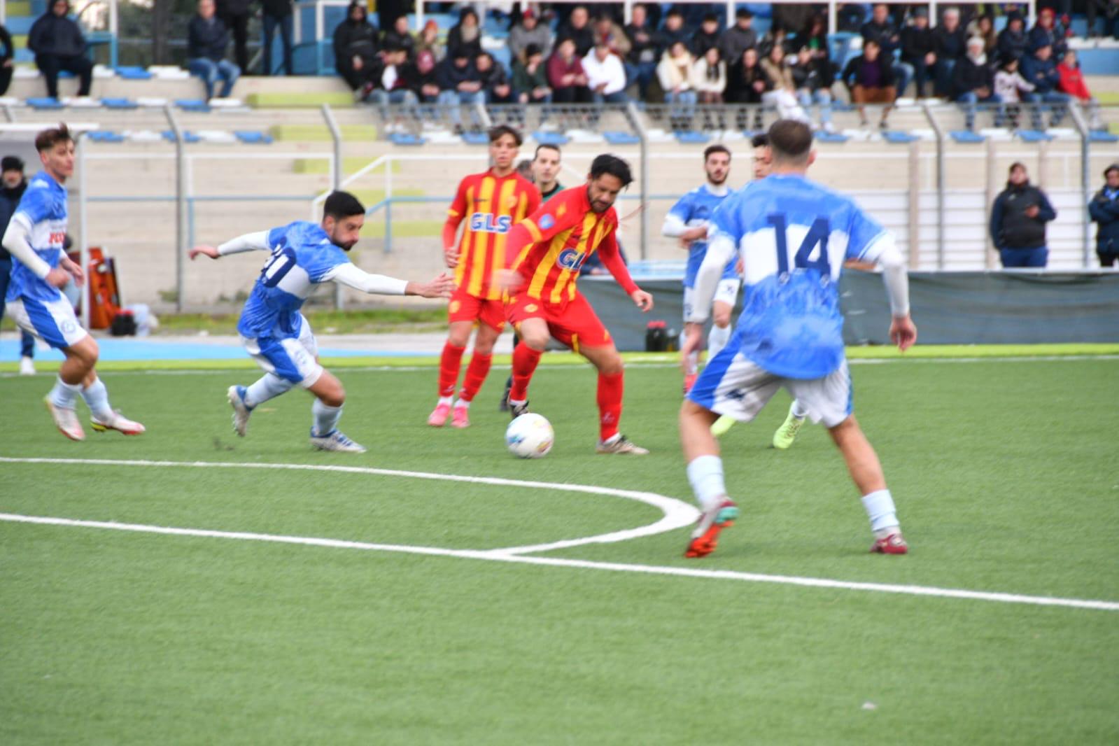 Tifoso muore durante la partita Città di S. Agata contro il Santa Maria Cilento