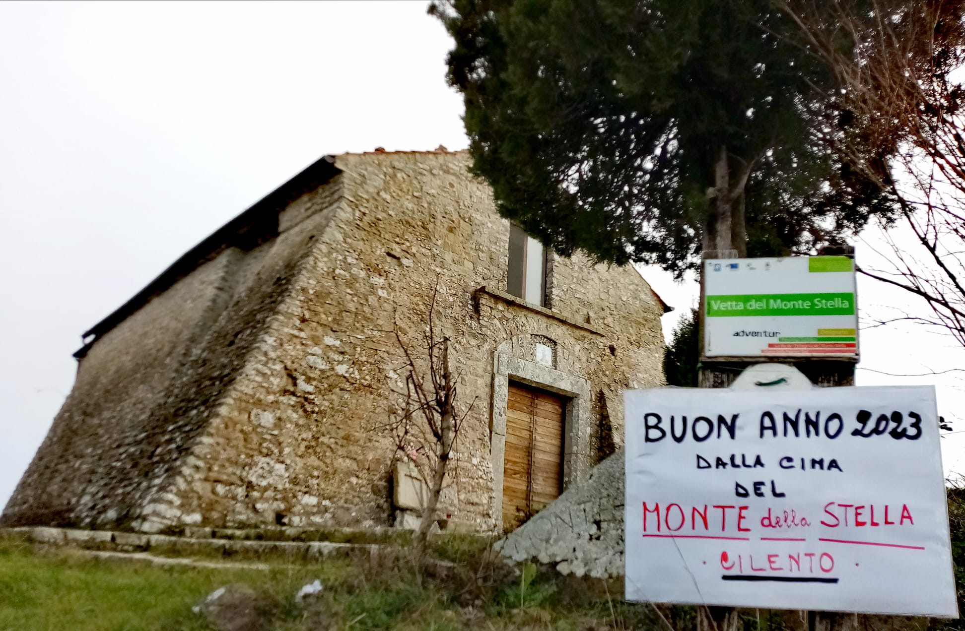 Monte Stella, gli auguri di buon anno dalla vetta del Cilento antico