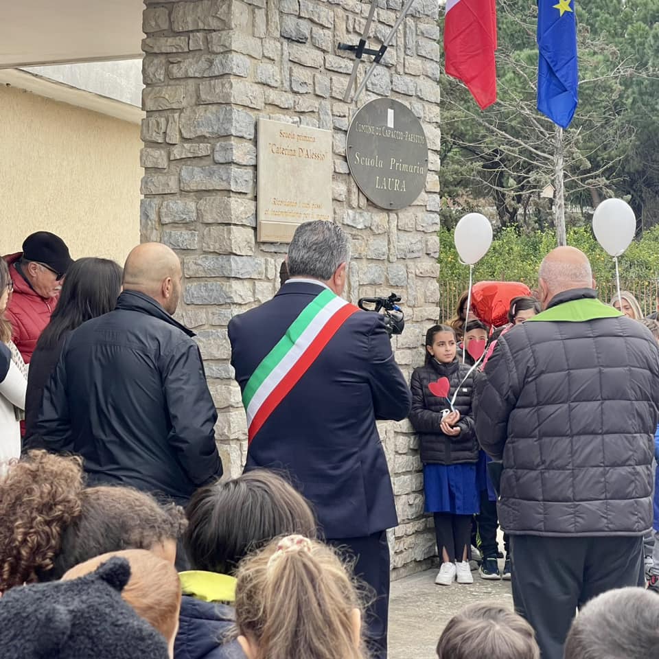 Capaccio Paestum, la scuola primaria della località Laura intitolata alla piccola Caterina D’Alessio