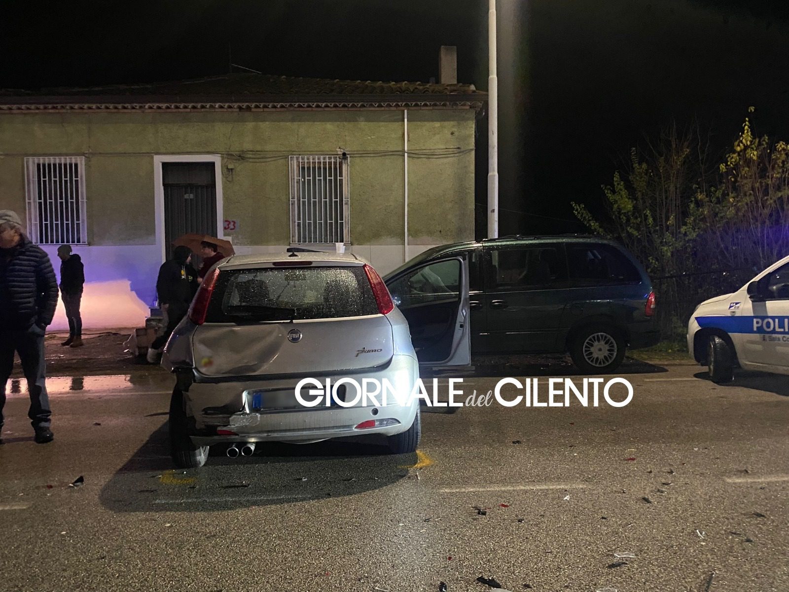 Sala Consilina, provoca tamponamento e scappa: indagano i carabinieri