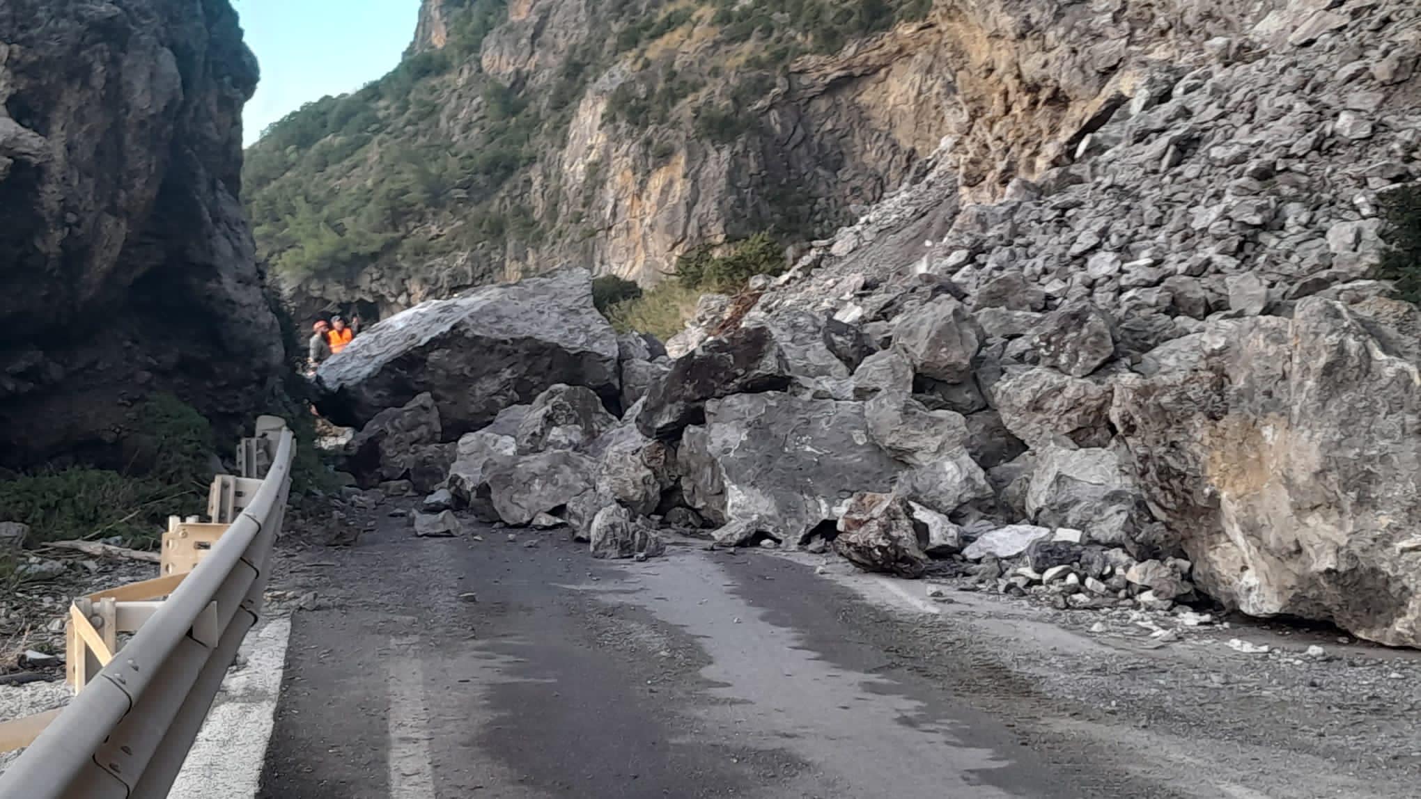 Camerota, la strada del Mingardo resta chiusa fino a sabato