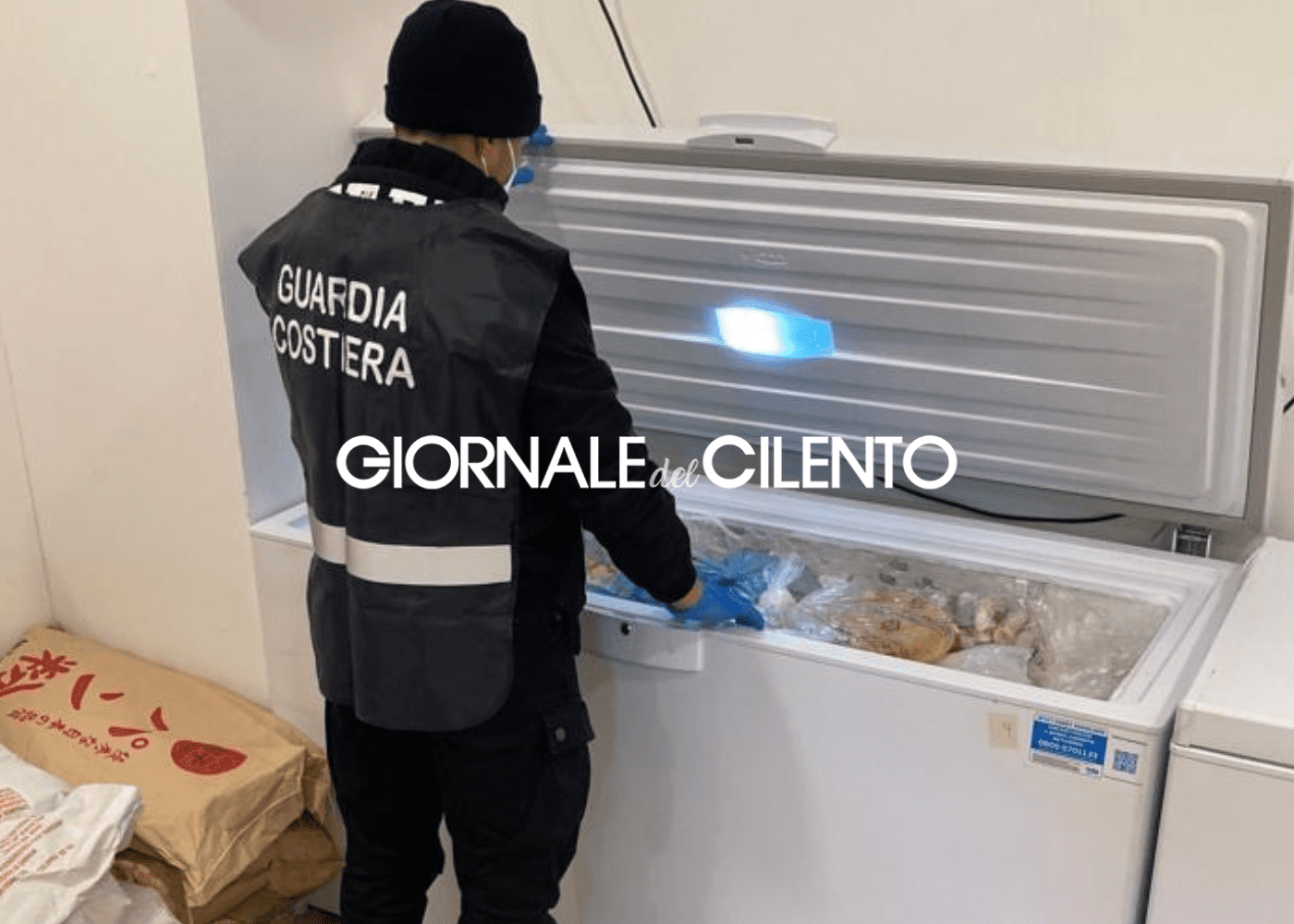 Golfo di Policastro, chiuso un ristorante: sequestrati 140 kg di prodotti alimentari