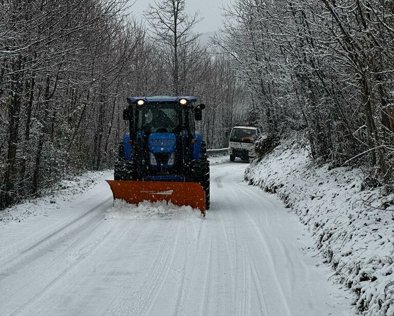 Neve nel Cilento, interventi della Comunità montana Alento Montestella | FOTO