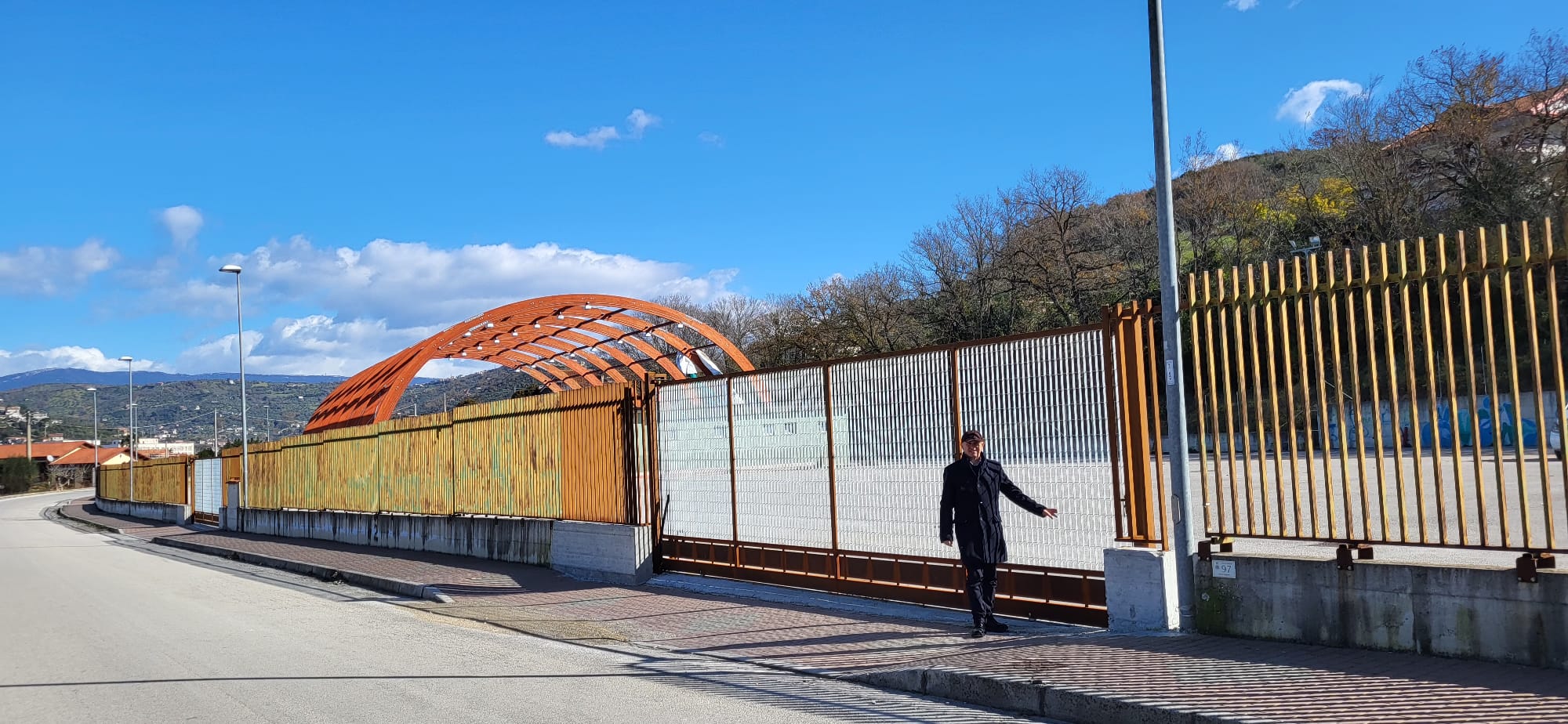 Agropoli, completate recinzioni al Pala Impastato e Pala Green