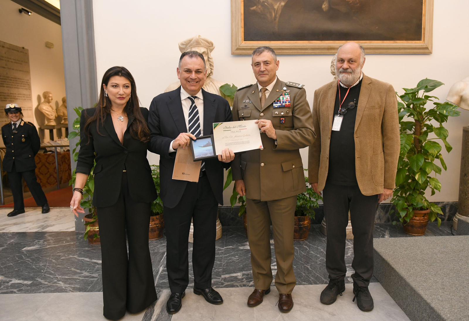 Il Premio internazionale “Italia del Merito” ad Antonio Grilletto, l’ufficiale «di casa» nel Cilento