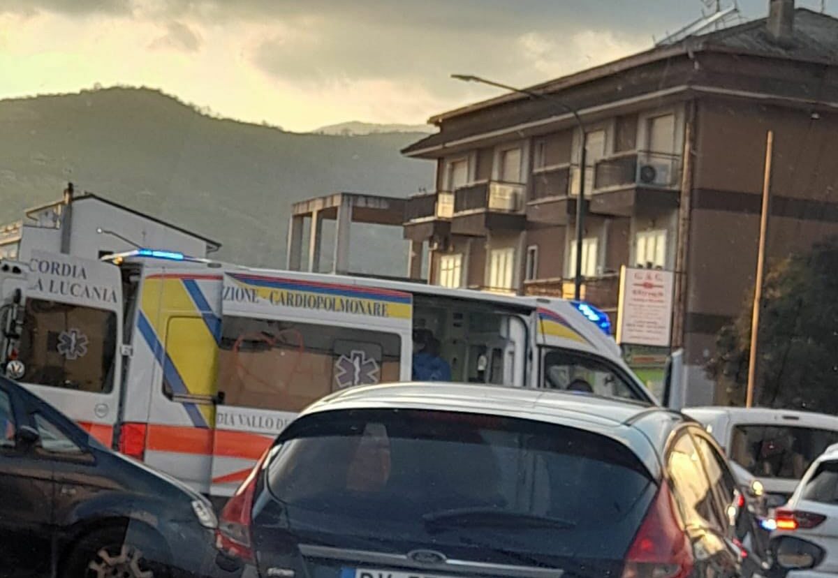 Incidente tra Casalvelino Scalo e il Bivio di Acquavella: 37enne ferito