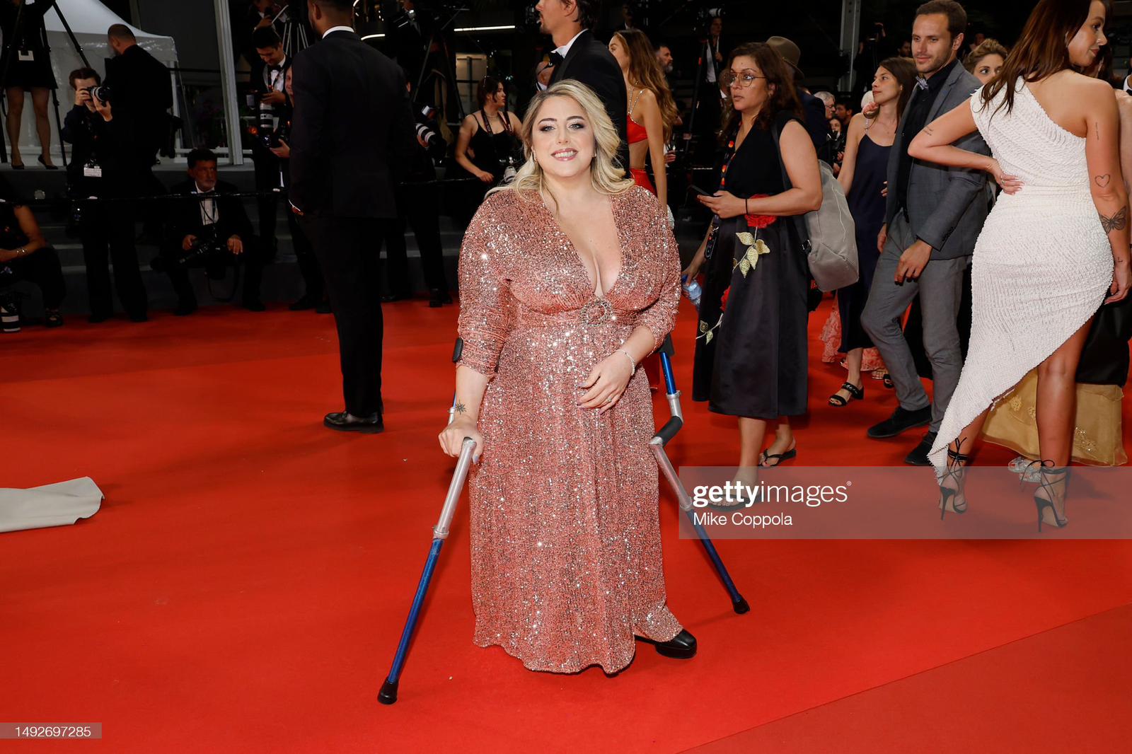 Benedetta de Luca, l’influencer di Sala Consilina sul red carpet di Cannes con il film di Bellocchio