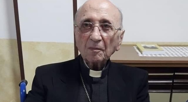 Vallo della Lucania, morto il vescovo Casale: una vita per Dio e la giustizia sociale