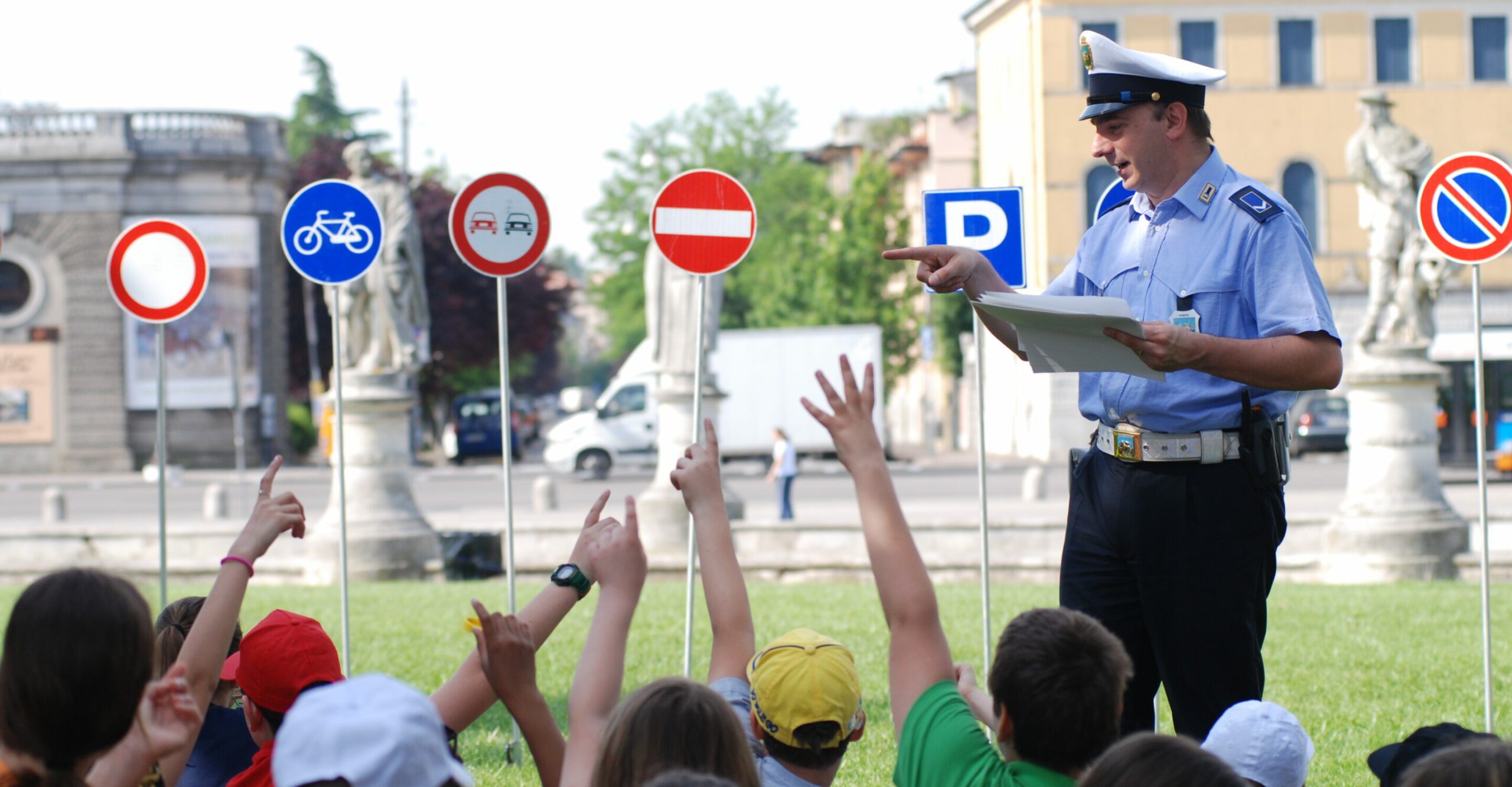 Corsi di educazione stradale al liceo scientifico Pisacane di Padula